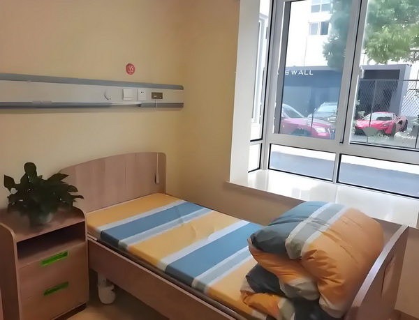 丁子朗認TVB劇集的確開少咗，放眼世界：唔係淨係得敞台